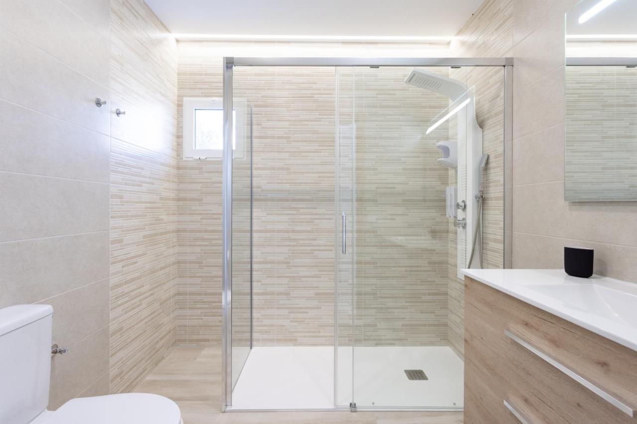 Ohana Townhouse อาโรนา ภายนอก รูปภาพ